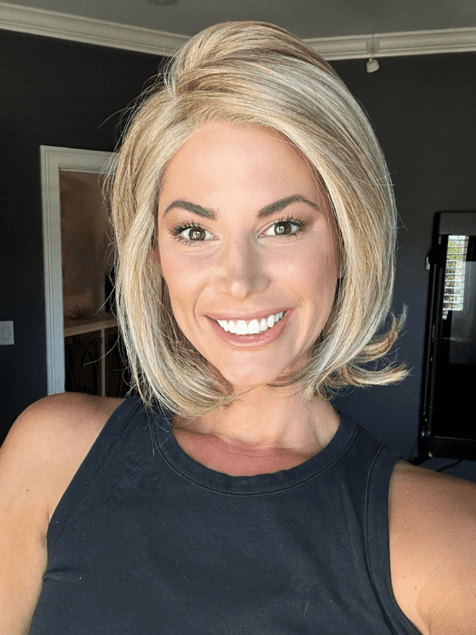Upstage Large | Synthetic Lace Front Wig (Hand-Tied) - Image 8