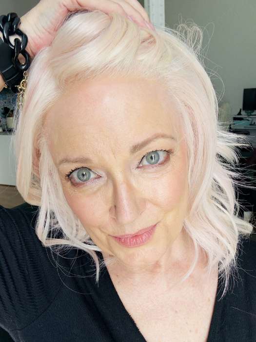 Dazzling Wavez | Synthetic Lace Front Wig (Mono Part) - Image 17