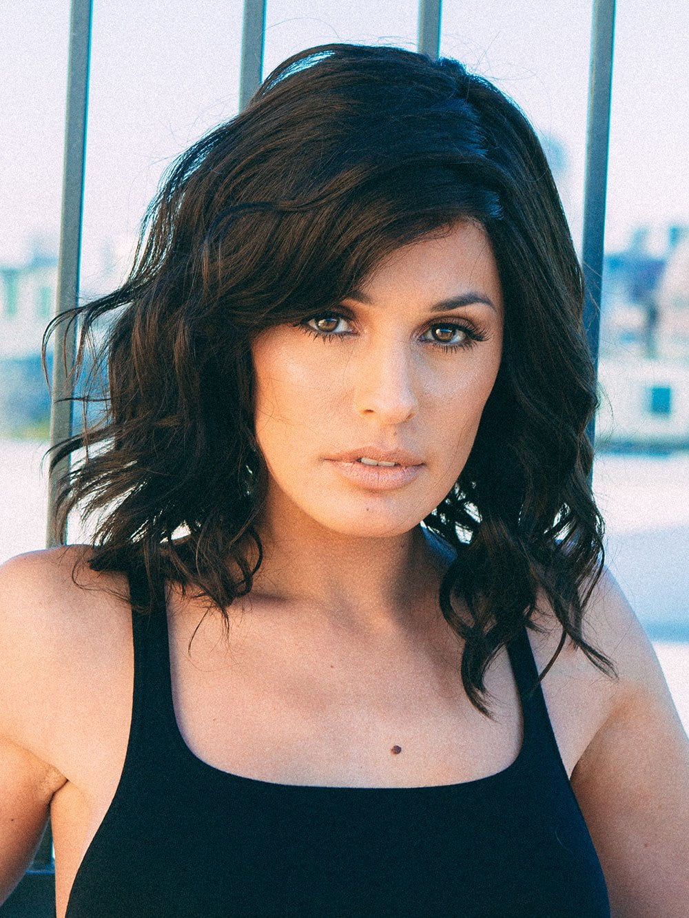 Julianne | Synthetic Lace Front Wig (Hand-Tied) - Image 2